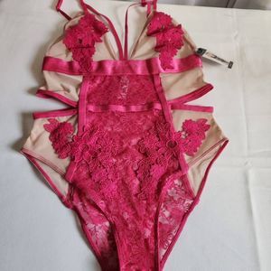French Affair Pink Nude Lace Lingerie Bodysuit Size M NWT